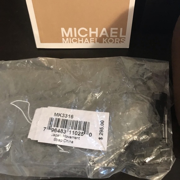 Michael Kors Watch main image 4